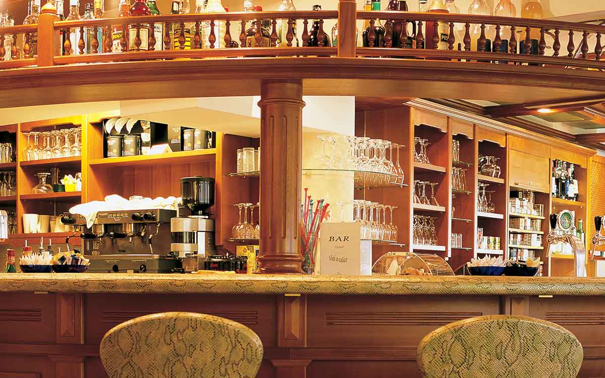 lounge_bar